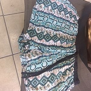 Cheeky pattern shorts